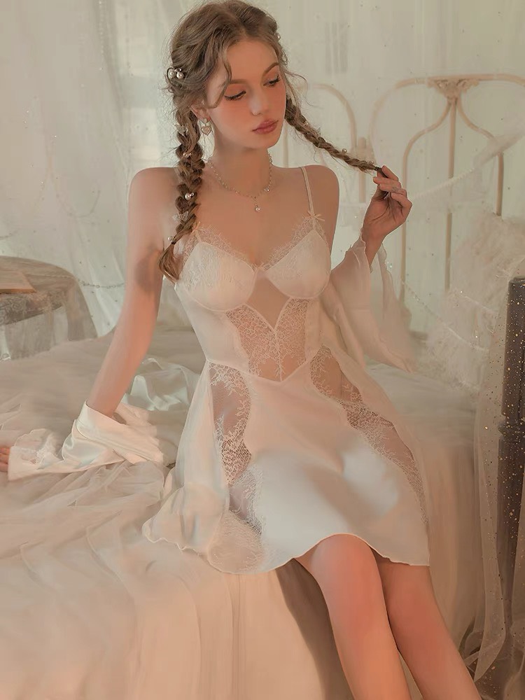 Váy Ngủ Nữ Tính Ren Gợi Cảm