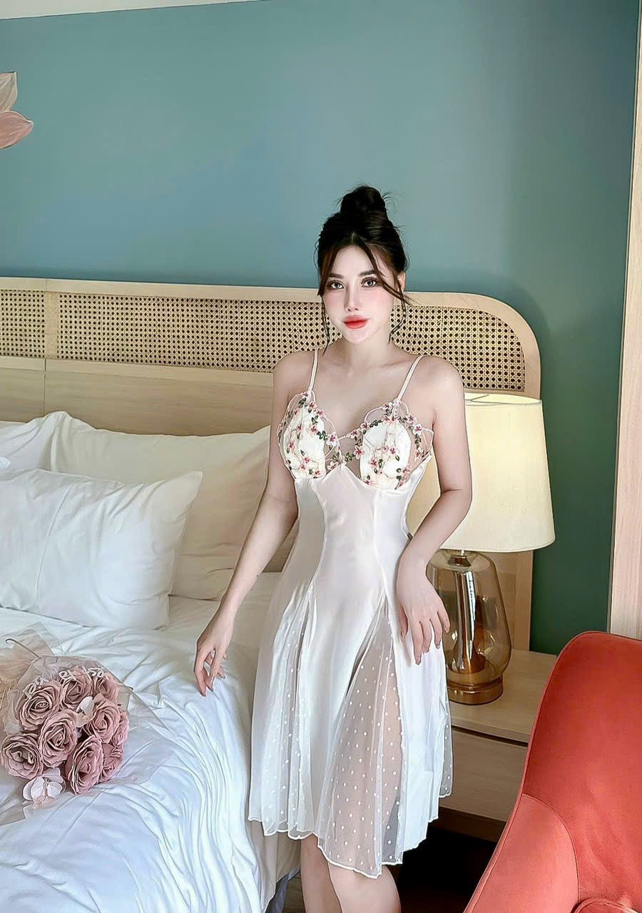 Váy Ngủ Hoa Hai Dây