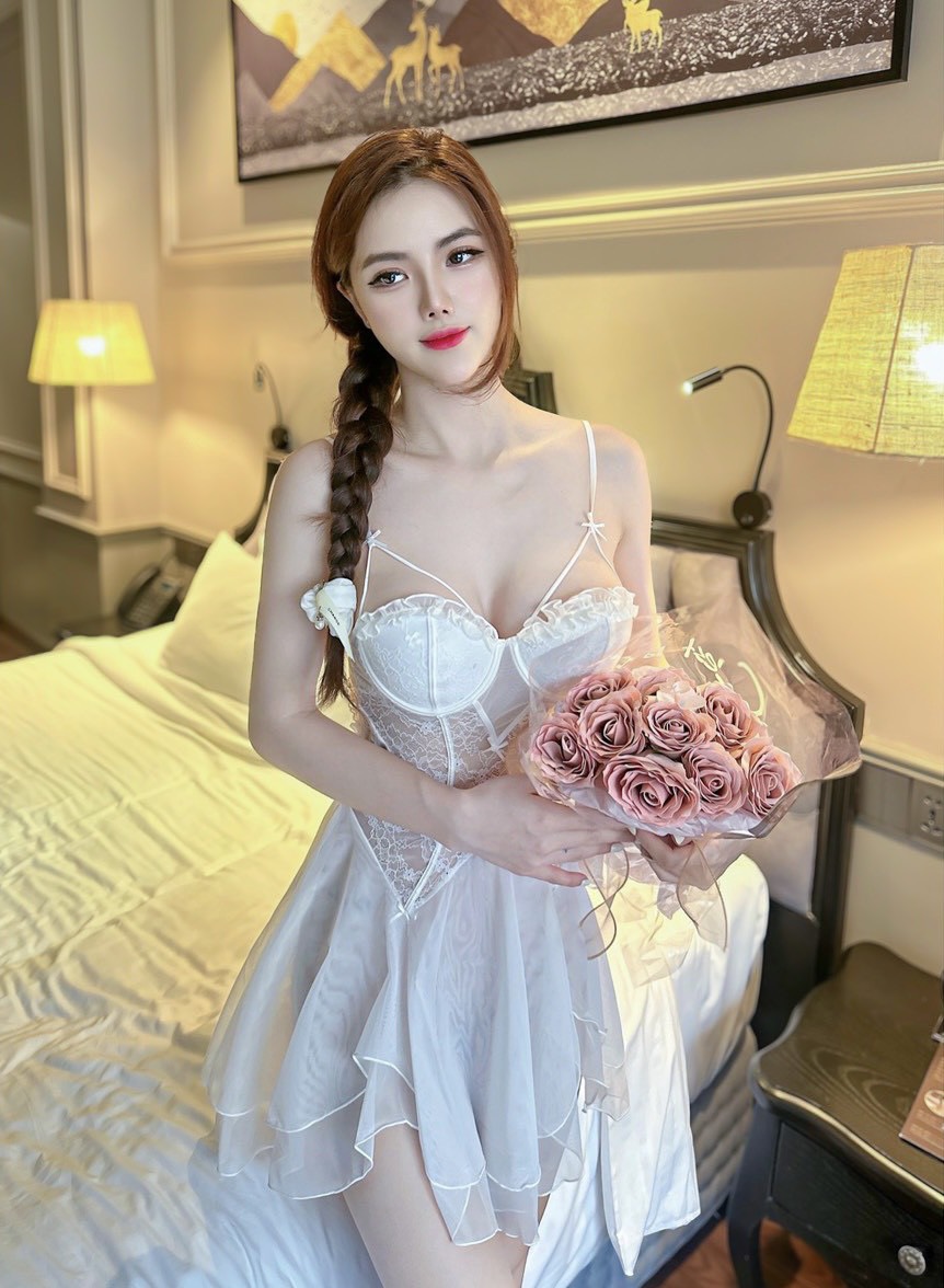 Váy Ngủ Ren Ngắn