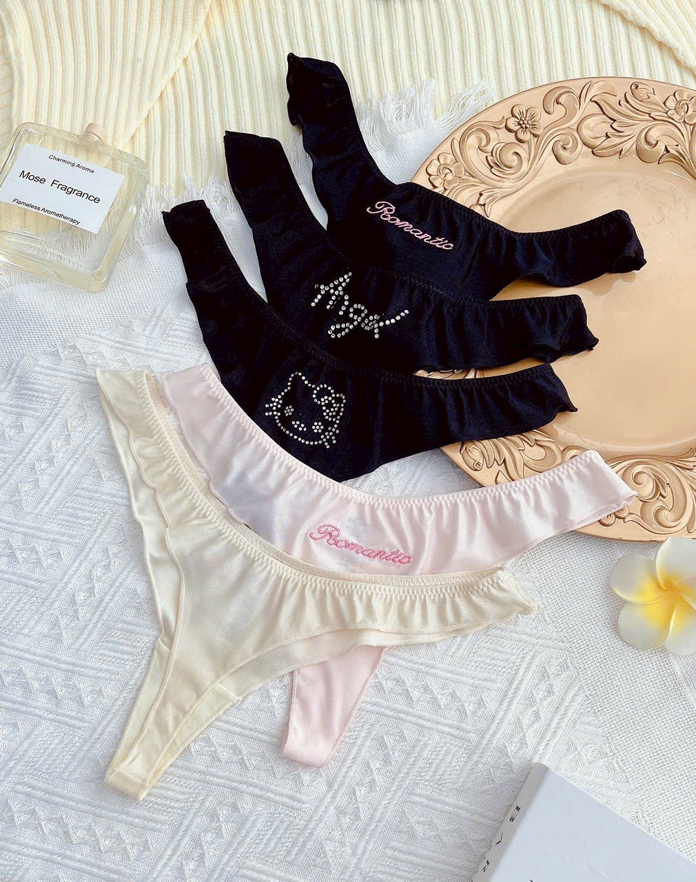 Quần Lót Nữ Trẻ Trung