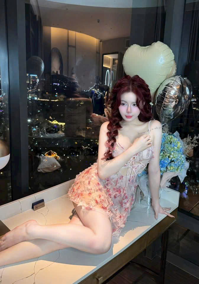 Váy Ngủ Nữ Ren Hoa Xinh Xắn