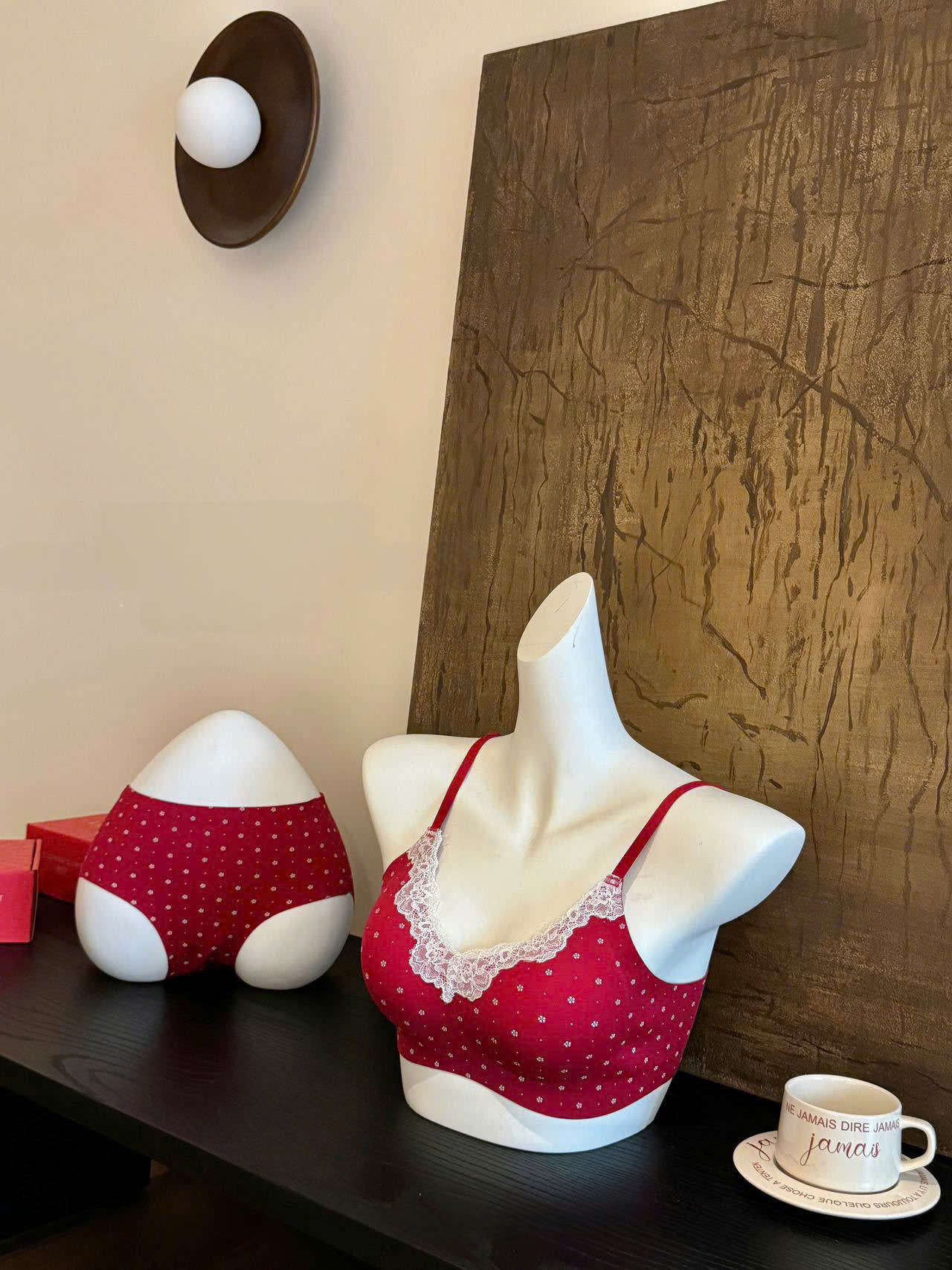 Bộ Bra Nữ Thoải Mái Quyến Rũ