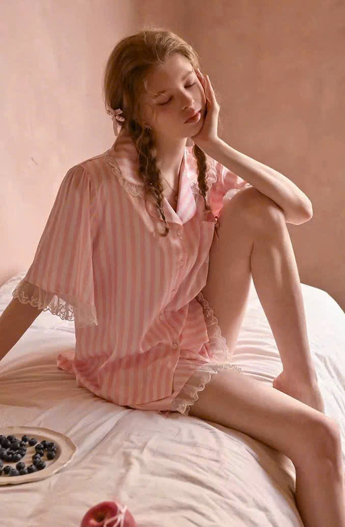 Bộ Pijama Ngắn Chấm Bi