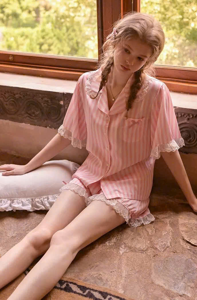 Bộ Pijama Ngắn Chấm Bi