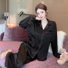 Bộ Pijama Trái Tim Nữ Tính