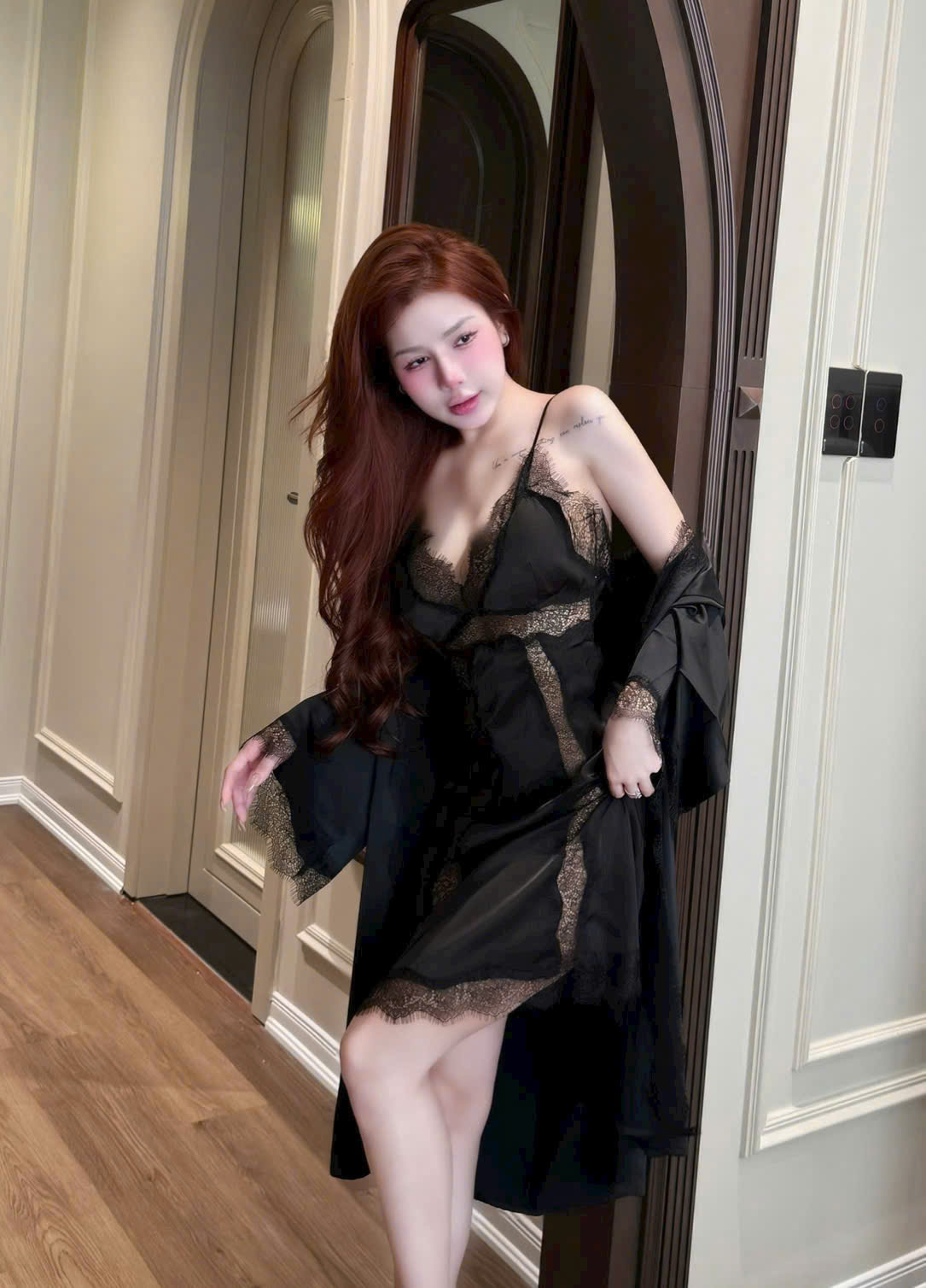 Váy Ngủ Hai Dây Lụa Phối Ren