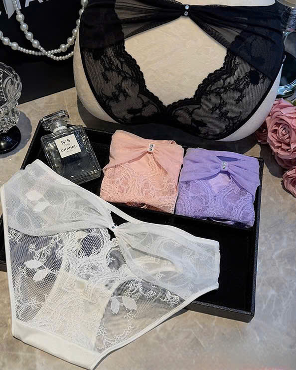 Quần Lót Ren Quyến Rũ