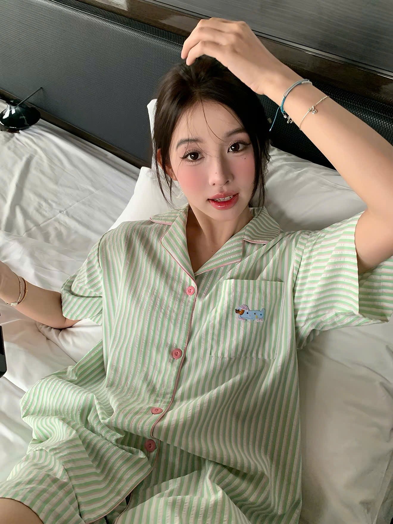 Bộ Pyjama Nữ Sọc Đáng Yêu