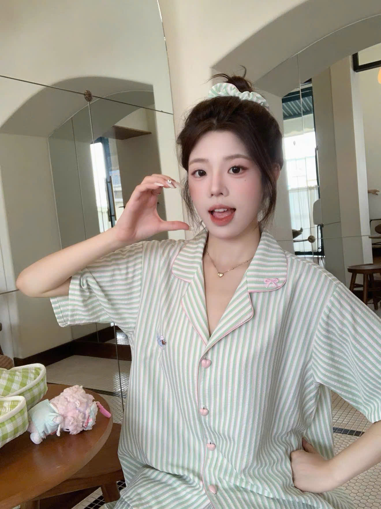 Bộ Pyjama Nữ Sọc Đáng Yêu