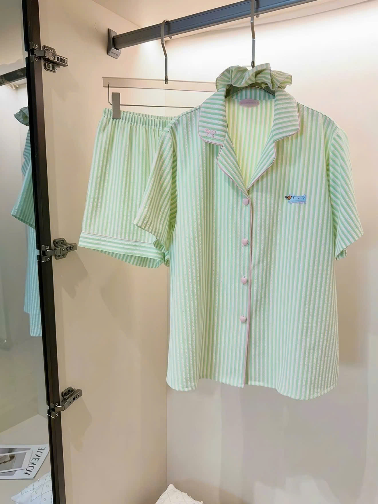 Bộ Pyjama Nữ Sọc Đáng Yêu
