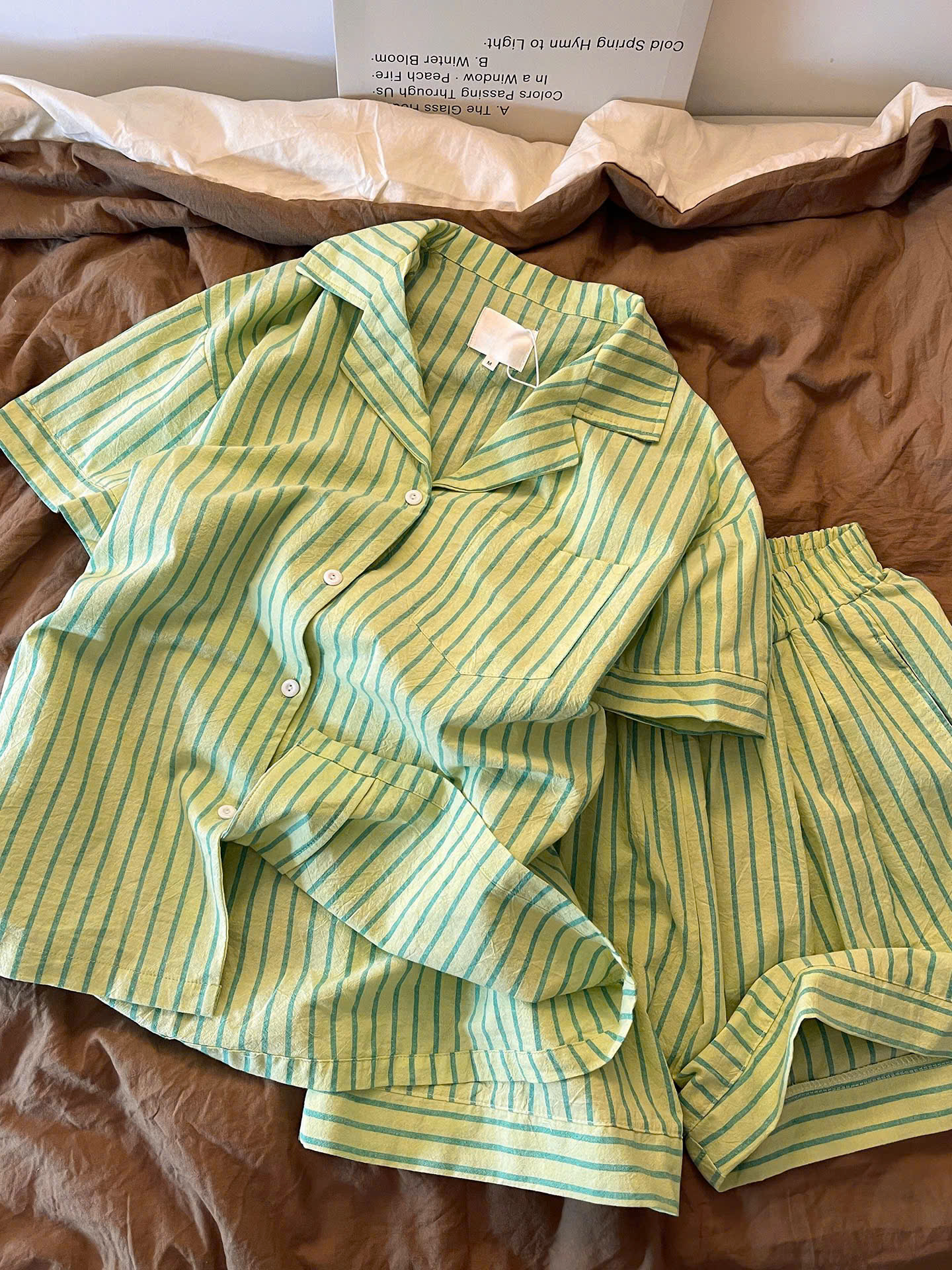 Bộ Pyjama Sọc Thoải Mái