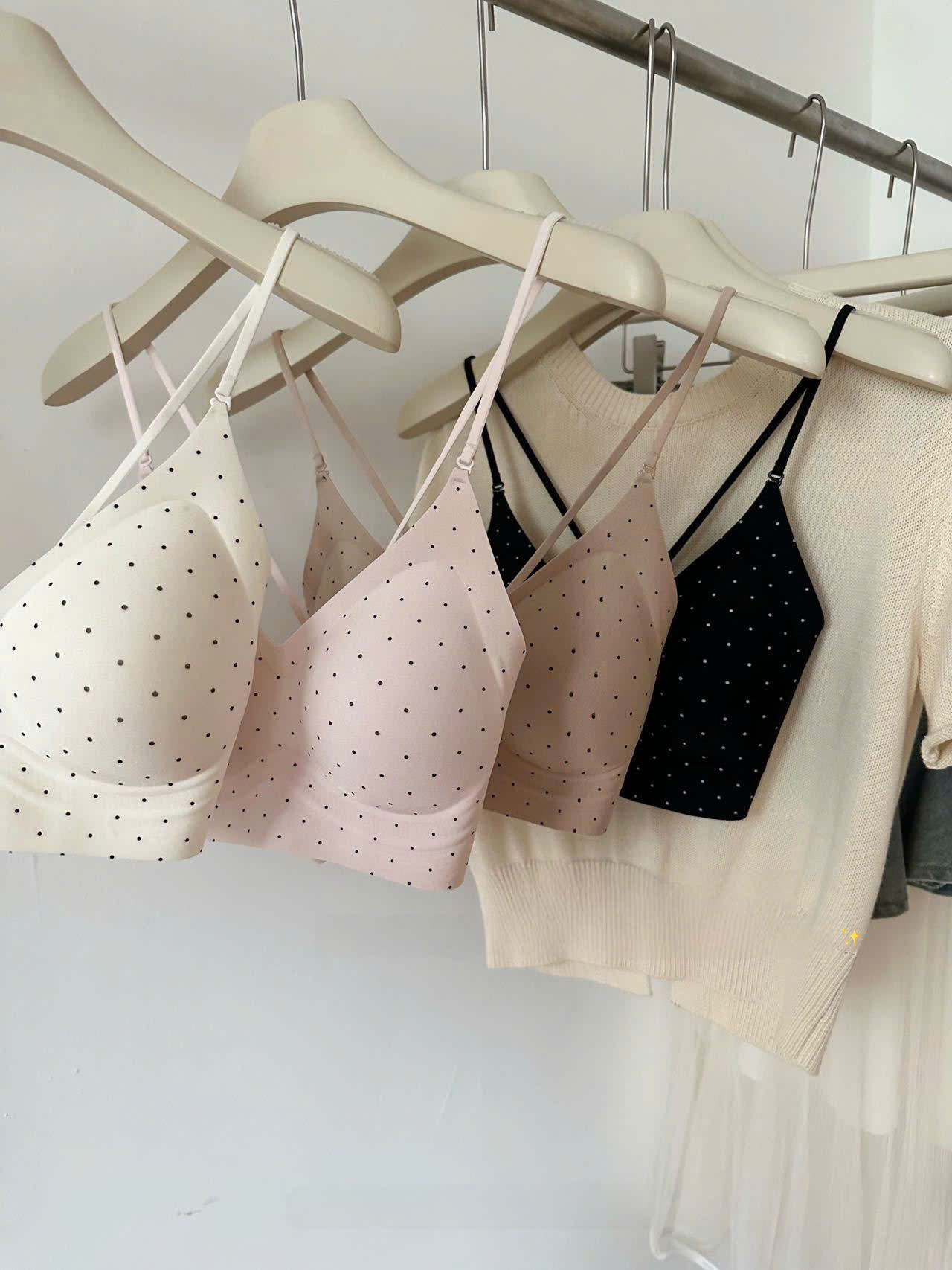 Áo Bra Chấm Bi Xinh Xắn