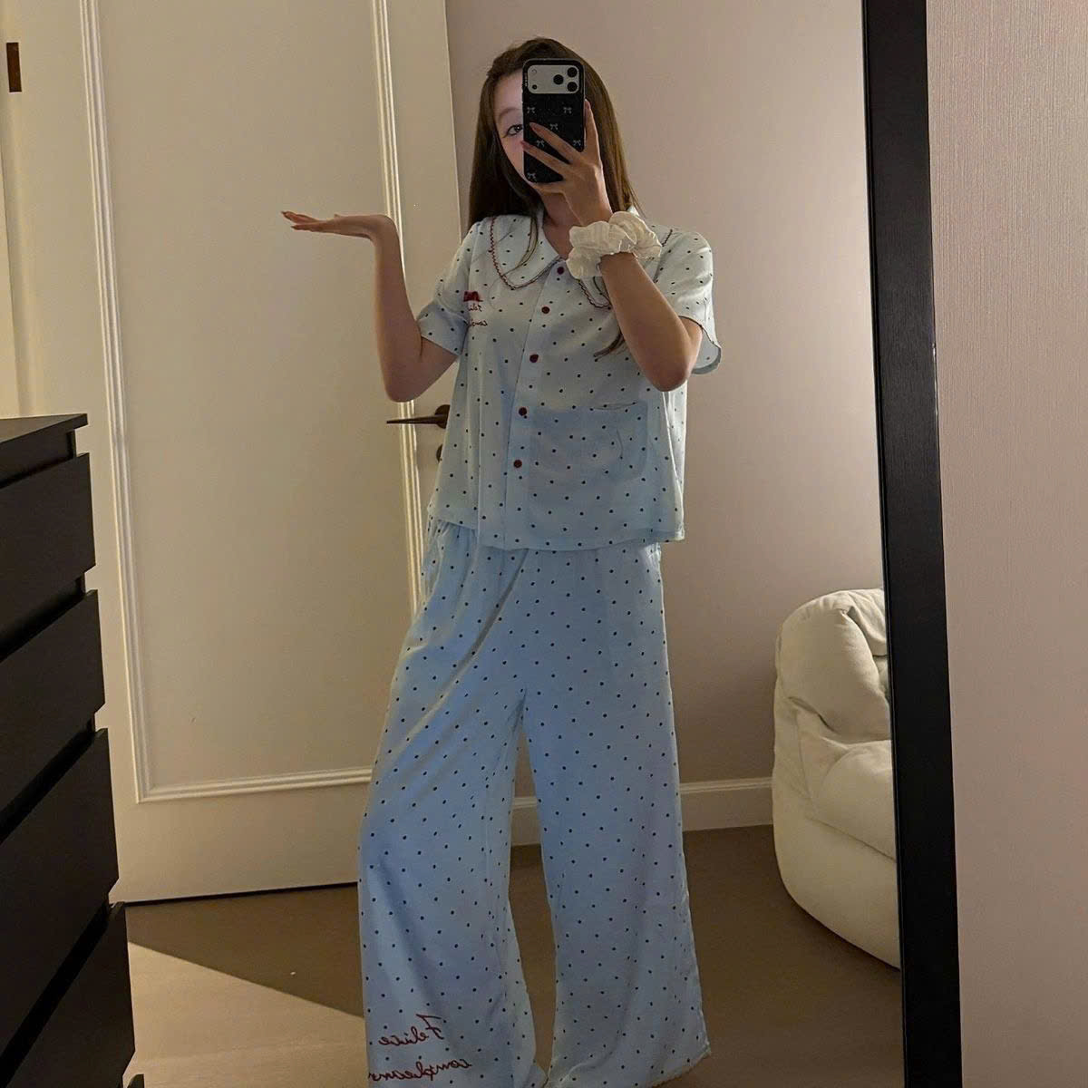 Bộ Pijama Lụa Chấm Bi