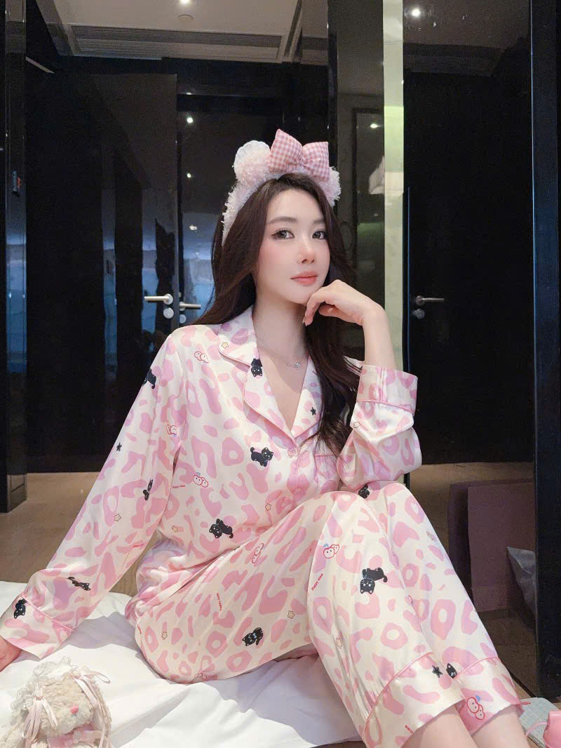 Bộ Pyjama Mèo Xinh Xắn