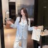 Bộ Pyjama Sọc Họa Tiết Cá Heo