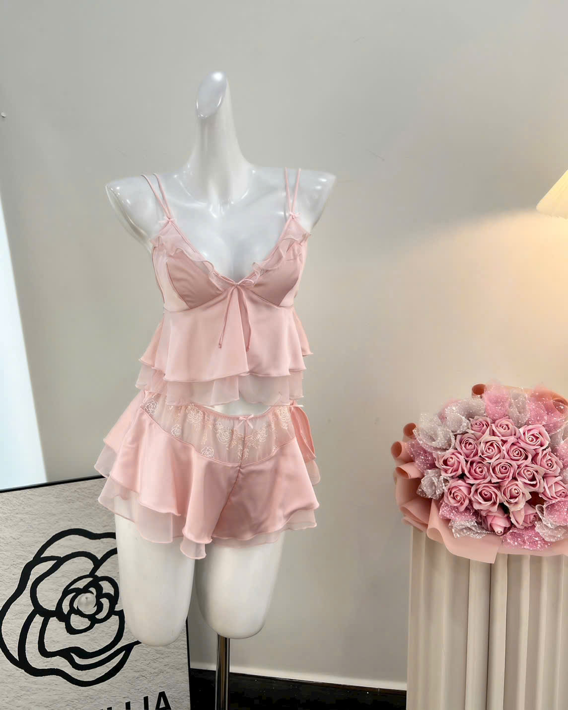 Bộ Đồ Ngủ Trơn Nữ Tính