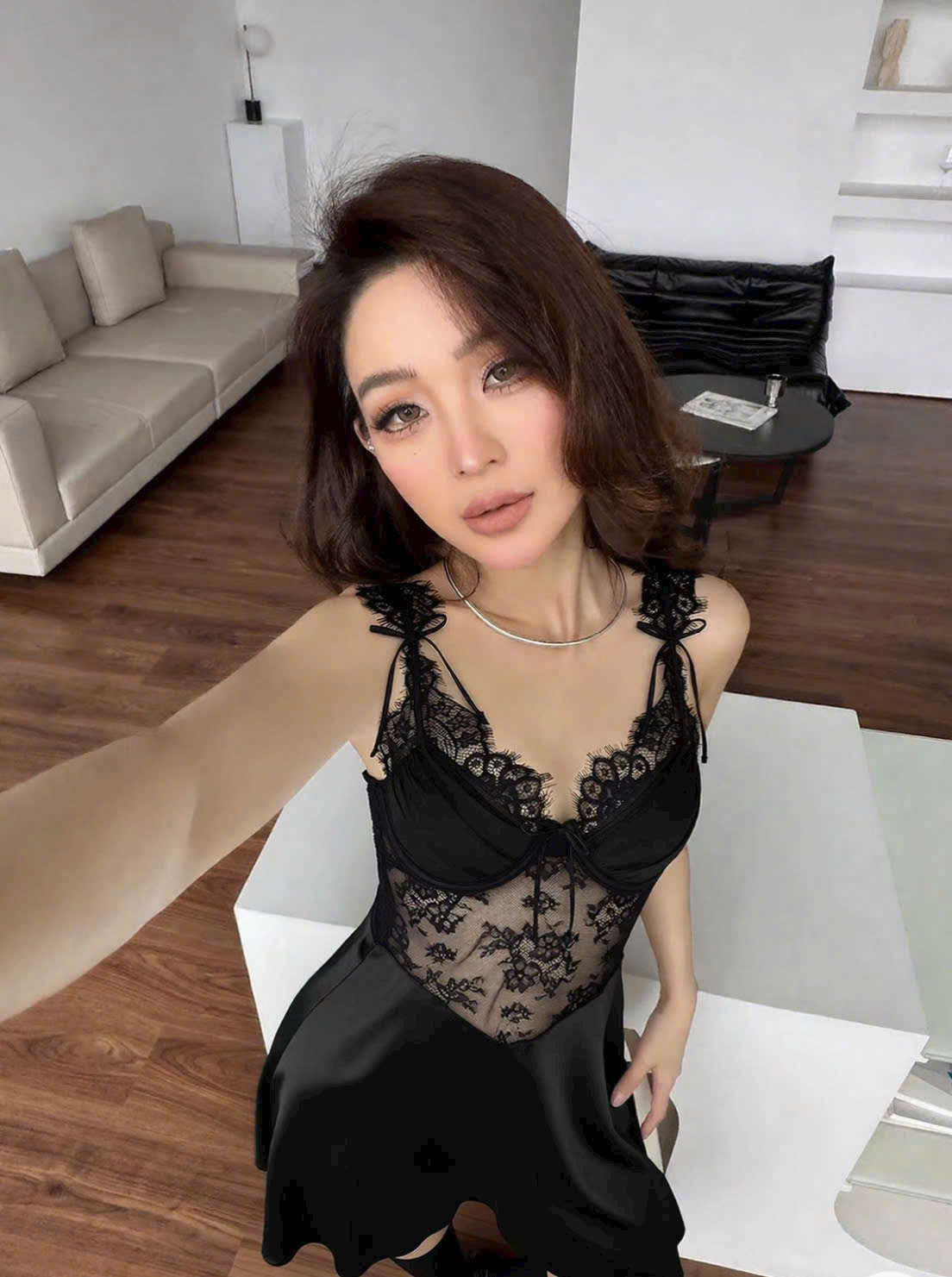 Đầm Ngủ Lụa Dây Nơ Phối Ren