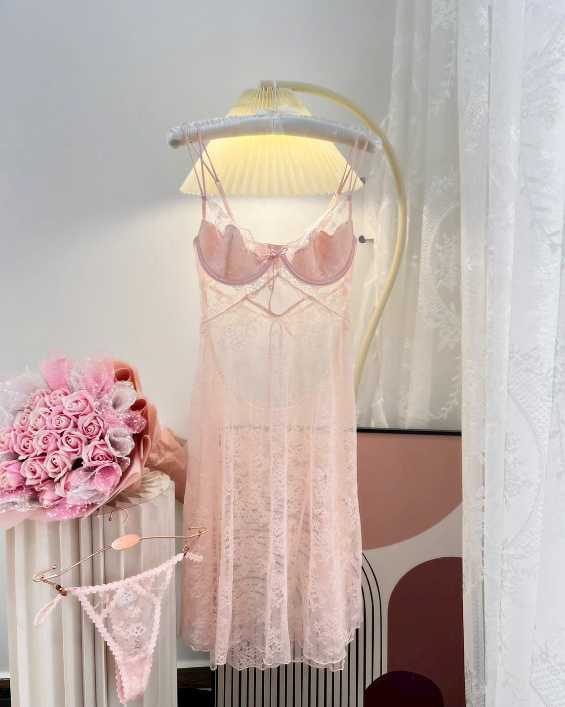 Đầm Ngủ Ren Hoa Quyến Rũ