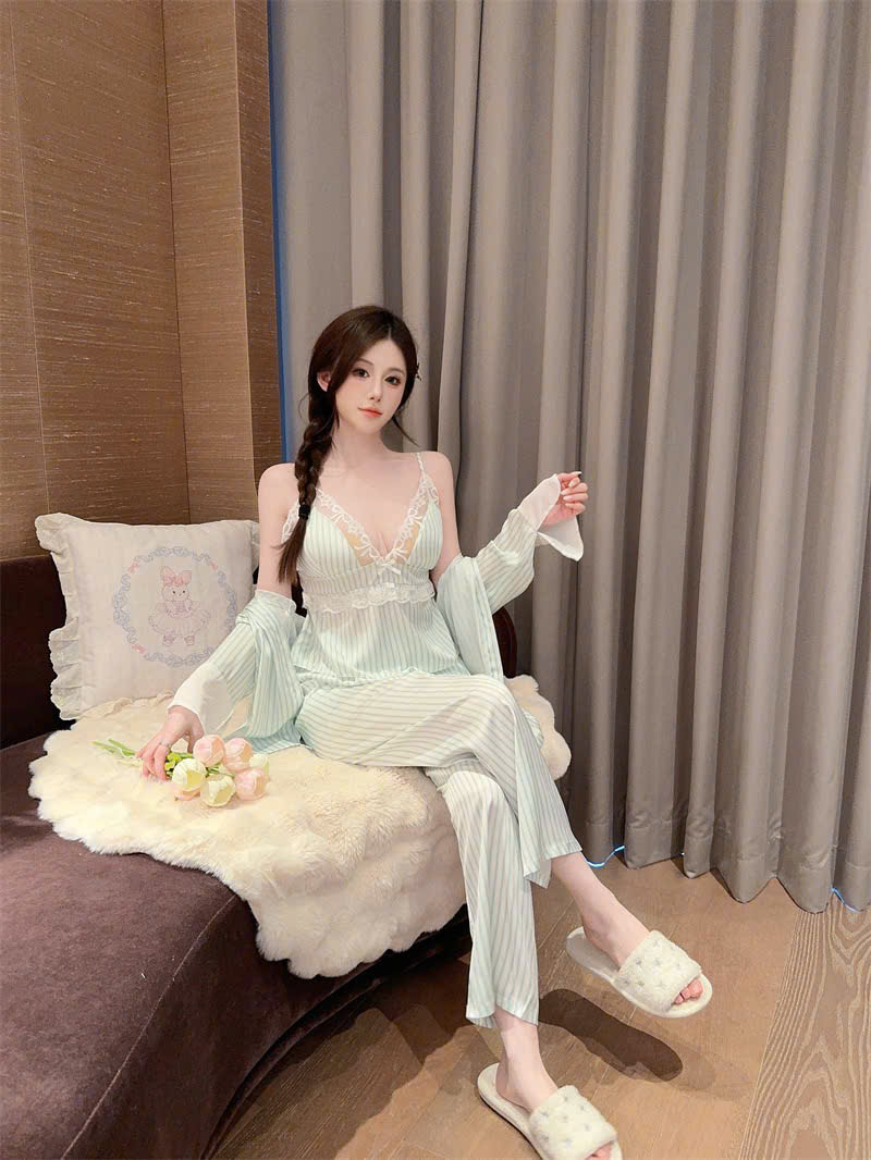 Set Đồ Ngủ Nữ Tính